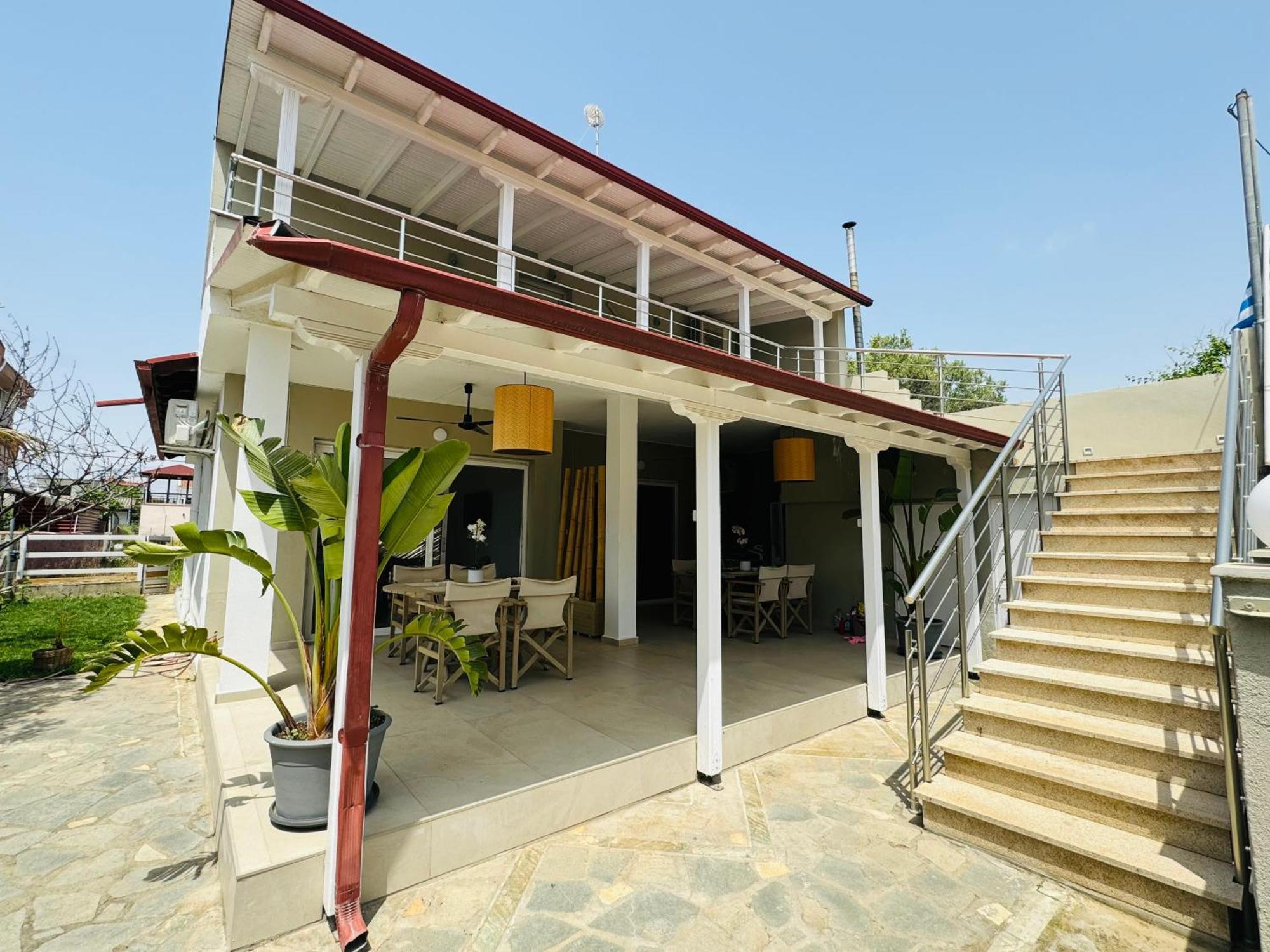 Central Luxury Apartment In Paralia Ofryniou Ofrínion Extérieur photo
